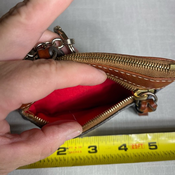 Dooney & Bourke Pre Owned Coin Key Change Card Liostick Pebbled Leather Wallet - Picture 5 of 16